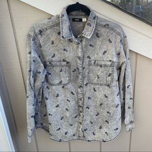 BDG Grey with Paisley Print Button Down Shirt